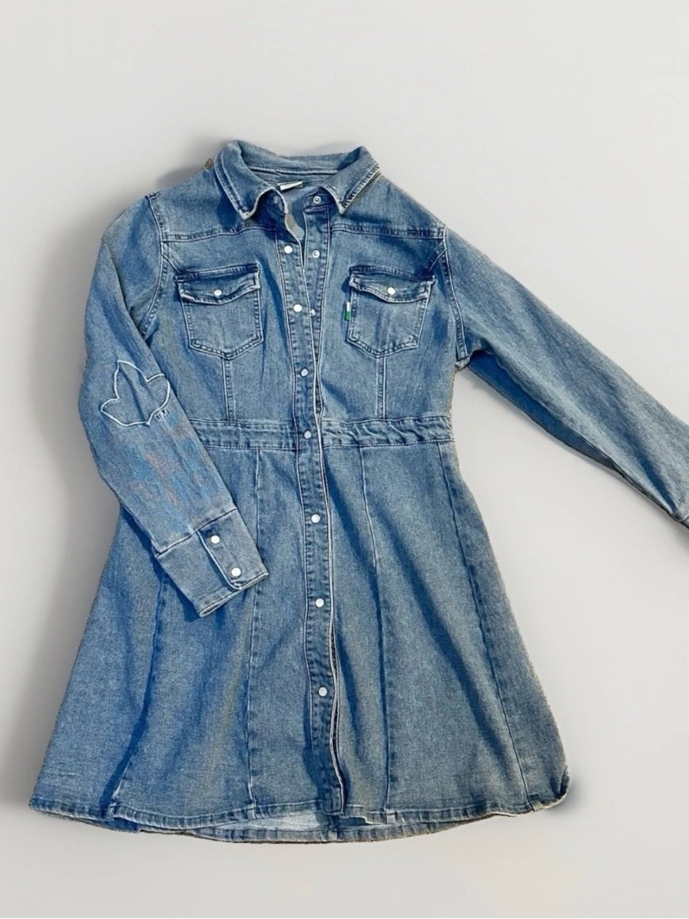 Western Denim Fit And Flare Mini Dress Pearl Snap Button Collar Pockets Sz M - Picture 2 of 9